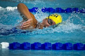 מה ההבדל בין בריכת שחייה אולימפית לחצי אולימפית