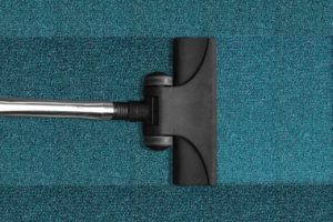 מדריך לניקוי ותחזוקת שטיחים